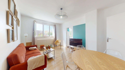 Room in Rue Professeur Beauvisage, Lyon for 67 m² with 3 bedrooms