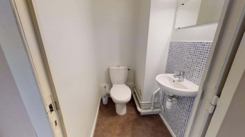 Room in Rue Victor Hugo, Clermont-Ferrand for 102 m² with 4 bedrooms - Gallery - 13