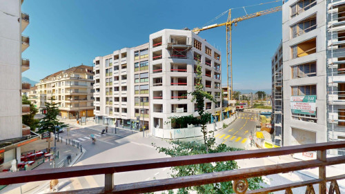 Room in Rue du Môle, Annemasse for 102 m² with 5 bedrooms - Gallery - 12