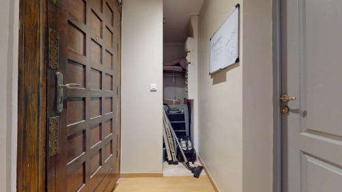 Room in Rue du Môle, Annemasse for 102 m² with 5 bedrooms
