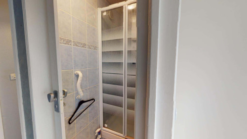 Room in Galerie de l'Arlequin, Grenoble for 110 m² with 4 bedrooms - Gallery - 10
