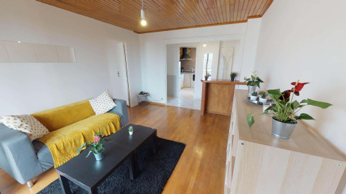 Room in Avenue Francis de Pressensé, Vénissieux for 64 m² with 3 bedrooms - Gallery - 9