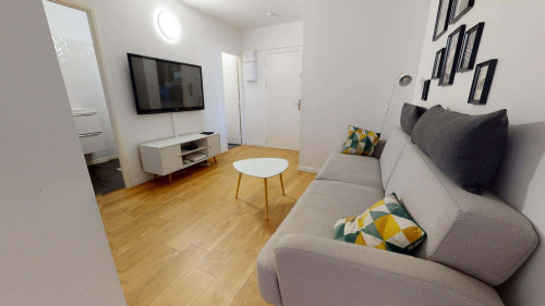Room in Rue d'Hyères, Toulouse for 80 m² with 4 bedrooms - Gallery - 11