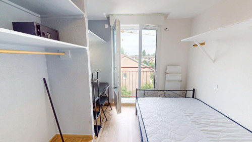 Room in Rue du Martinet, Gaillard for 70 m² with 4 bedrooms - Gallery - 22