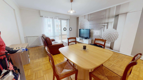 Room in Boulevard Henri Dunant, Angers for 98 m² with 5 bedrooms - Gallery - 10