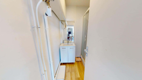 Room in Avenue de la Libération Charles de Gaulle, Le Bouscat for 76 m² with 4 bedrooms - Gallery - 13
