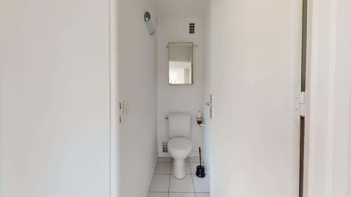 Room in Chemin de la Blanchisserie, Grenoble for 70 m² with 4 bedrooms - Gallery - 14