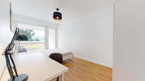 Room in Rue Fénelon, Talence for 85 m² with 5 bedrooms - Gallery - 15