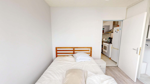 Room in Rue de la Porte Gellée, Nantes for 66 m² with 3 bedrooms - Gallery - 17