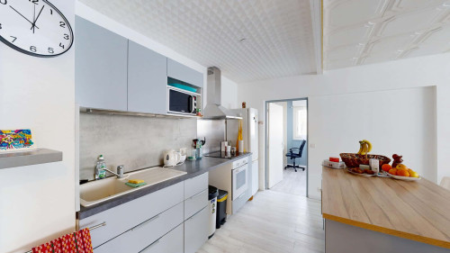 Room in Rue de la Porte Gellée, Nantes for 66 m² with 3 bedrooms - Gallery - 20