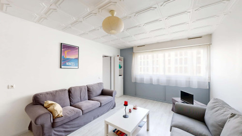 Room in Rue de la Porte Gellée, Nantes for 66 m² with 3 bedrooms - Gallery - 22