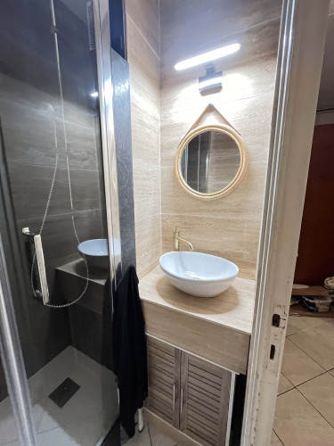 Room in Chemin Villebois, Grenoble for 57 m² with 3 bedrooms - Gallery - 10