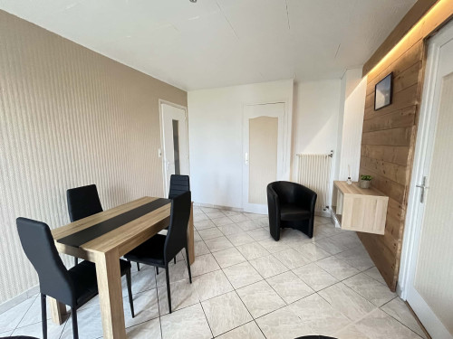 Room in Chemin Villebois, Grenoble for 57 m² with 3 bedrooms - Gallery - 5