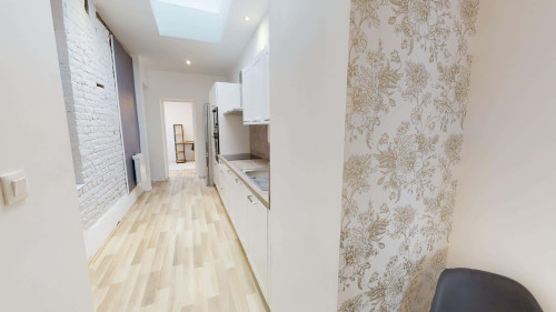 Room in Rue de Lorraine, Roubaix for 140 m² with 6 bedrooms - Gallery - 16