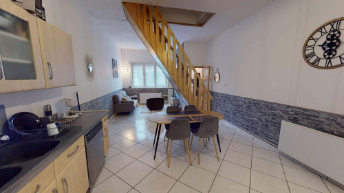 Room in Rue de la Blanche Porte, Tourcoing for 110 m² with 4 bedrooms
