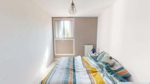 Room in Allée de la Colline, Grenoble for 104 m² with 4 bedrooms - Gallery - 10