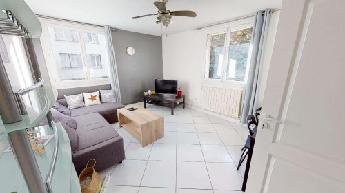 Room in Rue Docteur Calmette, Grenoble for 67 m² with 4 bedrooms - Gallery - 13