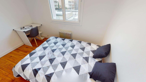 Room in Rue Abbé Grégoire, Grenoble for 77 m² with 5 bedrooms