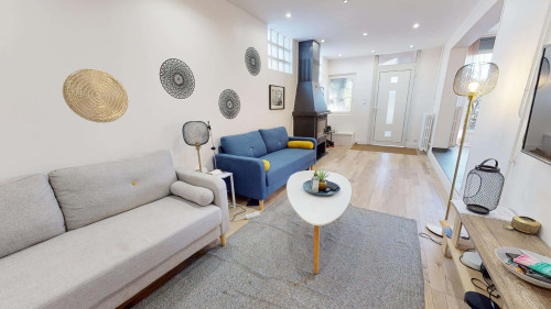 Room in Rue de Londres, Toulouse for 110 m² with 5 bedrooms