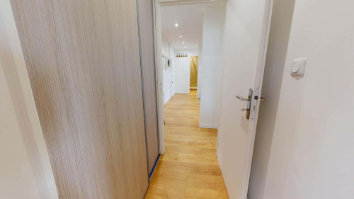 Room in Rue Joachim du Bellay, Toulouse for 97 m² with 5 bedrooms - Gallery - 6