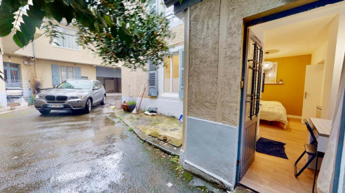 Room in Rue Pasteur, Pau for 106 m² with 6 bedrooms - Gallery - 6