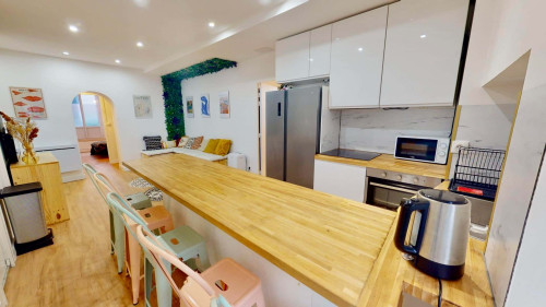 Room in Rue Pasteur, Pau for 106 m² with 6 bedrooms - Gallery - 9