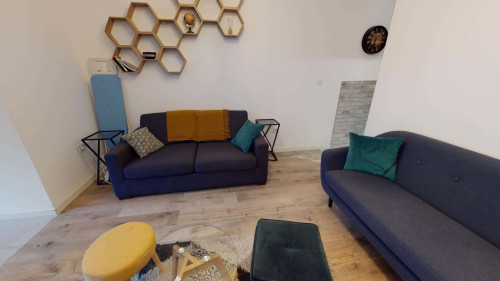 Room in Rue Ghesquières, Lille for 90 m² with 5 bedrooms