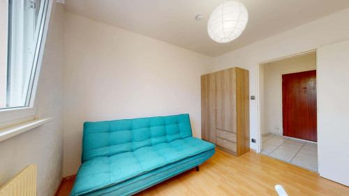 Room in Rue du Galtz, Colmar for 58 m² with 3 bedrooms