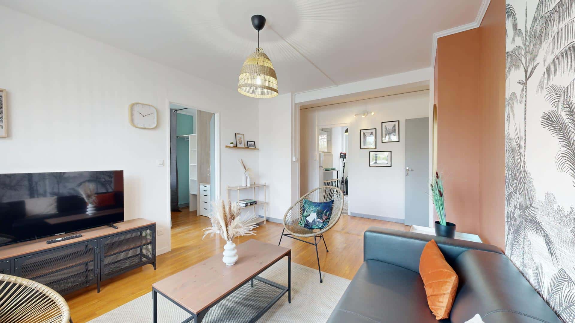 Room In Rue Charles Dumont, Dijon For 61 M² With 3 Bedrooms - 1