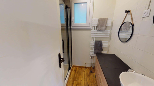Room in Rue Dupleix, Grenoble for 68 m² with 3 bedrooms - Gallery - 7