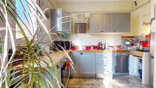 Room in Rue de La Campane, Avignon for 75 m² with 3 bedrooms - Gallery - 6