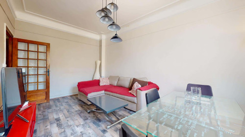 Room in Rue de La Campane, Avignon for 75 m² with 3 bedrooms - Gallery - 12