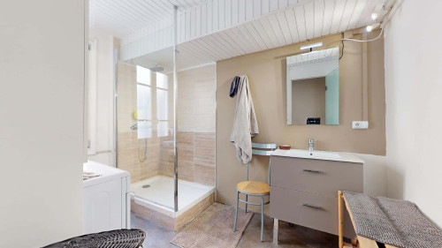 Room in Rue de La Campane, Avignon for 75 m² with 3 bedrooms - Gallery - 9