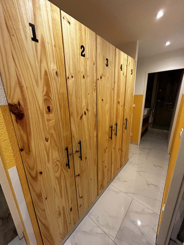 Room in Rue des Tournelles, Annemasse for 80 m² with 5 bedrooms - Gallery - 4