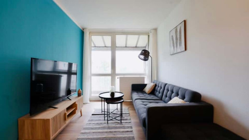 Room in Rue Auguste Renoir, Talence for 63 m² with 4 bedrooms