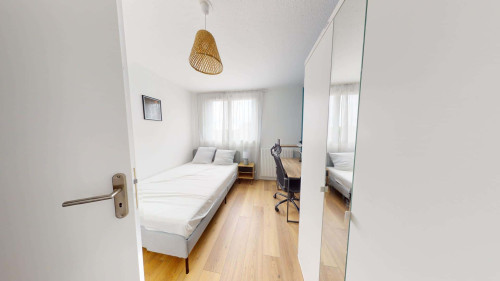 Room in Rue Auguste Renoir, Talence for 63 m² with 4 bedrooms - Gallery - 15