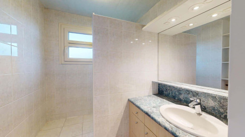 Room in Rue Frédéric Mistral, Rennes for 92 m² with 5 bedrooms - Gallery - 5