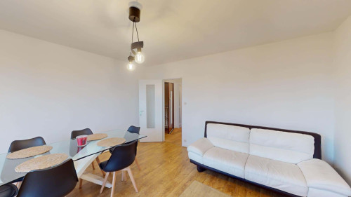 Room in Rue Frédéric Mistral, Rennes for 92 m² with 5 bedrooms - Gallery - 14