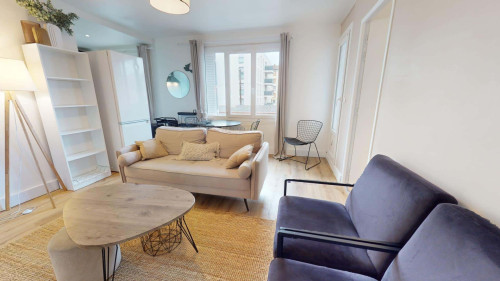 Room in Rue René, Villeurbanne for 72 m² with 4 bedrooms - Gallery - 9