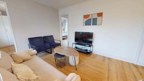 Room in Rue René, Villeurbanne for 72 m² with 4 bedrooms - Gallery - 10