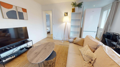 Room in Rue René, Villeurbanne for 72 m² with 4 bedrooms - Gallery - 8