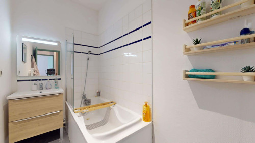 Room in Rue Monge, Roubaix for 90 m² with 3 bedrooms - Gallery - 5