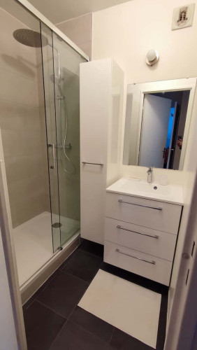 Room in Rue des Noyers, Aubervilliers for 102 m² with 4 bedrooms - Gallery - 8