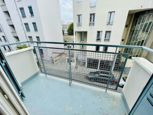 Room in Rue Clément Michut, Villeurbanne for 53 m² with 3 bedrooms - Gallery - 13