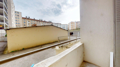 Room in Rue Paul Verlaine, Villeurbanne for 107 m² with 6 bedrooms - Gallery - 11
