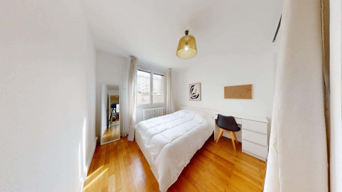 Room in Rue Paul Verlaine, Villeurbanne for 107 m² with 6 bedrooms - Gallery - 18