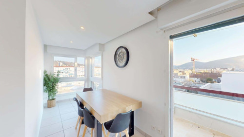 Room in Rue Jean Claude Perillat, Annemasse for 68 m² with 3 bedrooms - Gallery - 25