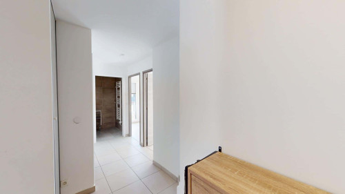 Room in Rue Jean Claude Perillat, Annemasse for 68 m² with 3 bedrooms - Gallery - 5