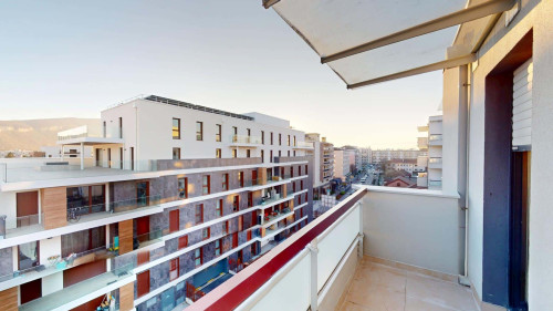 Room in Rue Jean Claude Perillat, Annemasse for 68 m² with 3 bedrooms - Gallery - 9