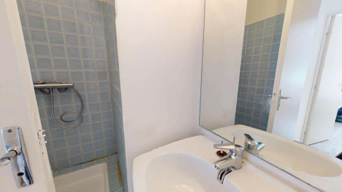 Room in Square du Haut Blosne, Rennes for 90 m² with 4 bedrooms - Gallery - 8
